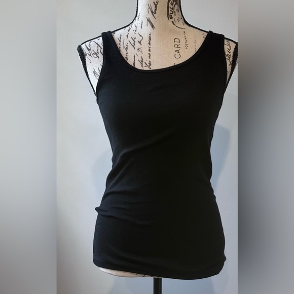 GAP Tops - 🖤🖤GAP Essential Black Tank Top - Size XS🖤🖤